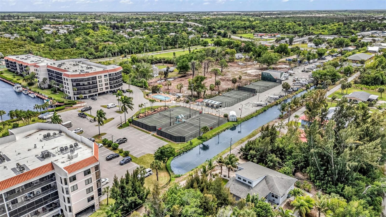 Condominium at 25188 MARION AVE #E212, PUNTA GORDA, photo 36 of 49