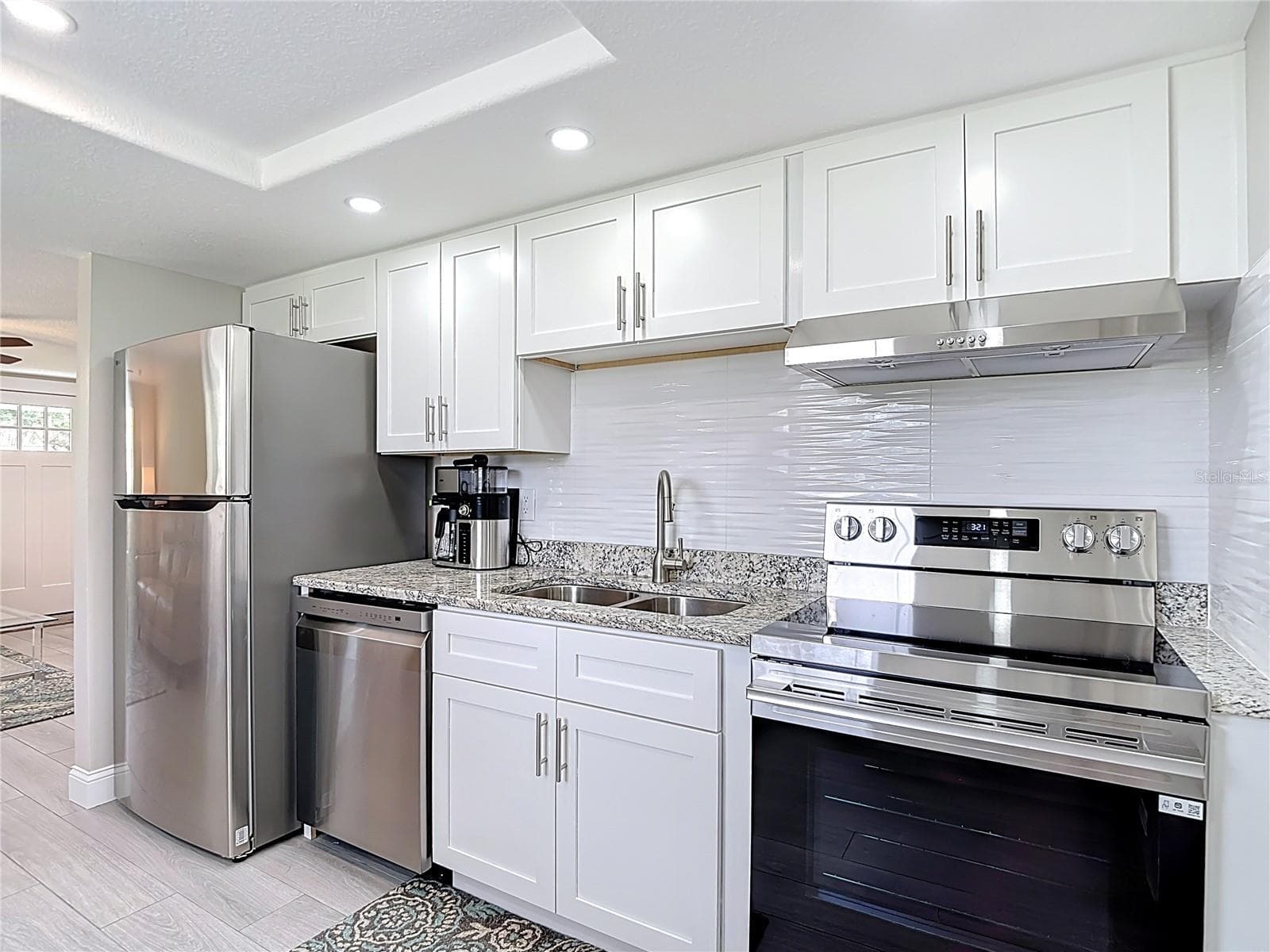 Stainless Steel Appliances with hood fan! - 14306 GUAVA STREET, HUDSON