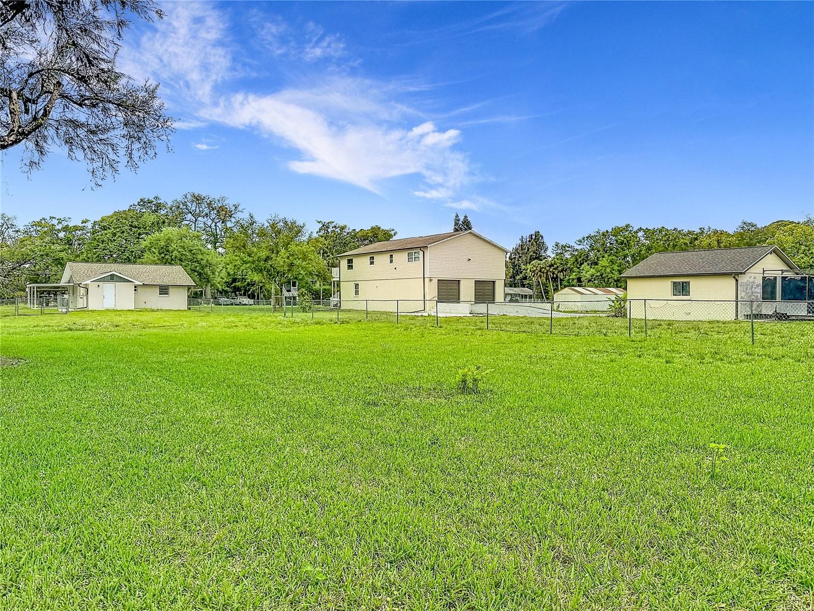 Single Family Residence at 14306 GUAVA STREET, HUDSON, photo 23 of 33