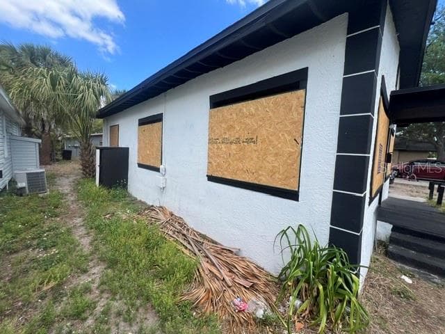 Single Family Residence at 1106 CARLTON ST, CLEARWATER, photo 2 of 4