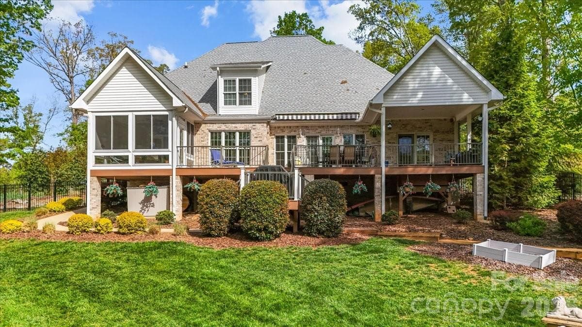 Lakeside of House - Lexington