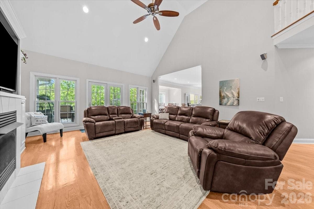 Single Family Residence at Lexington, photo 16 of 59