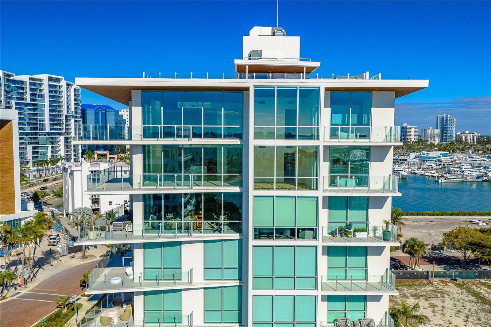 Condominium at 111 GOLDEN GATE #701, SARASOTA, photo 4 of 77