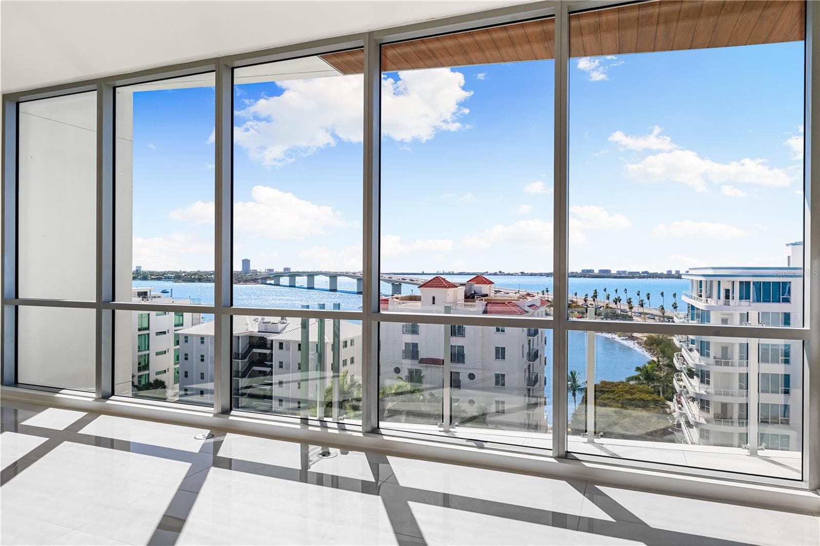 Condominium at 111 GOLDEN GATE #701, SARASOTA, photo 12 of 77