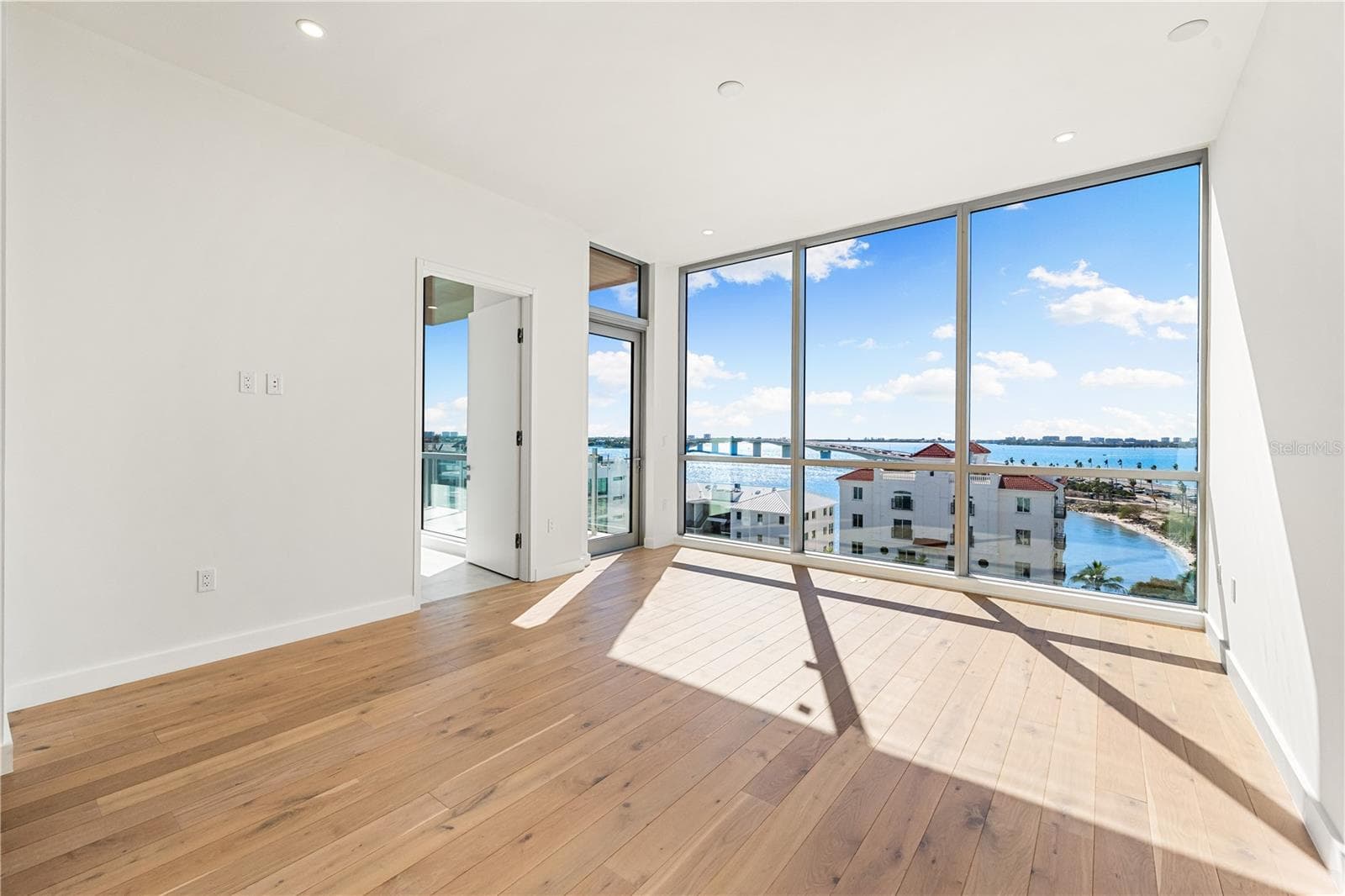 Condominium at 111 GOLDEN GATE #701, SARASOTA, photo 36 of 77