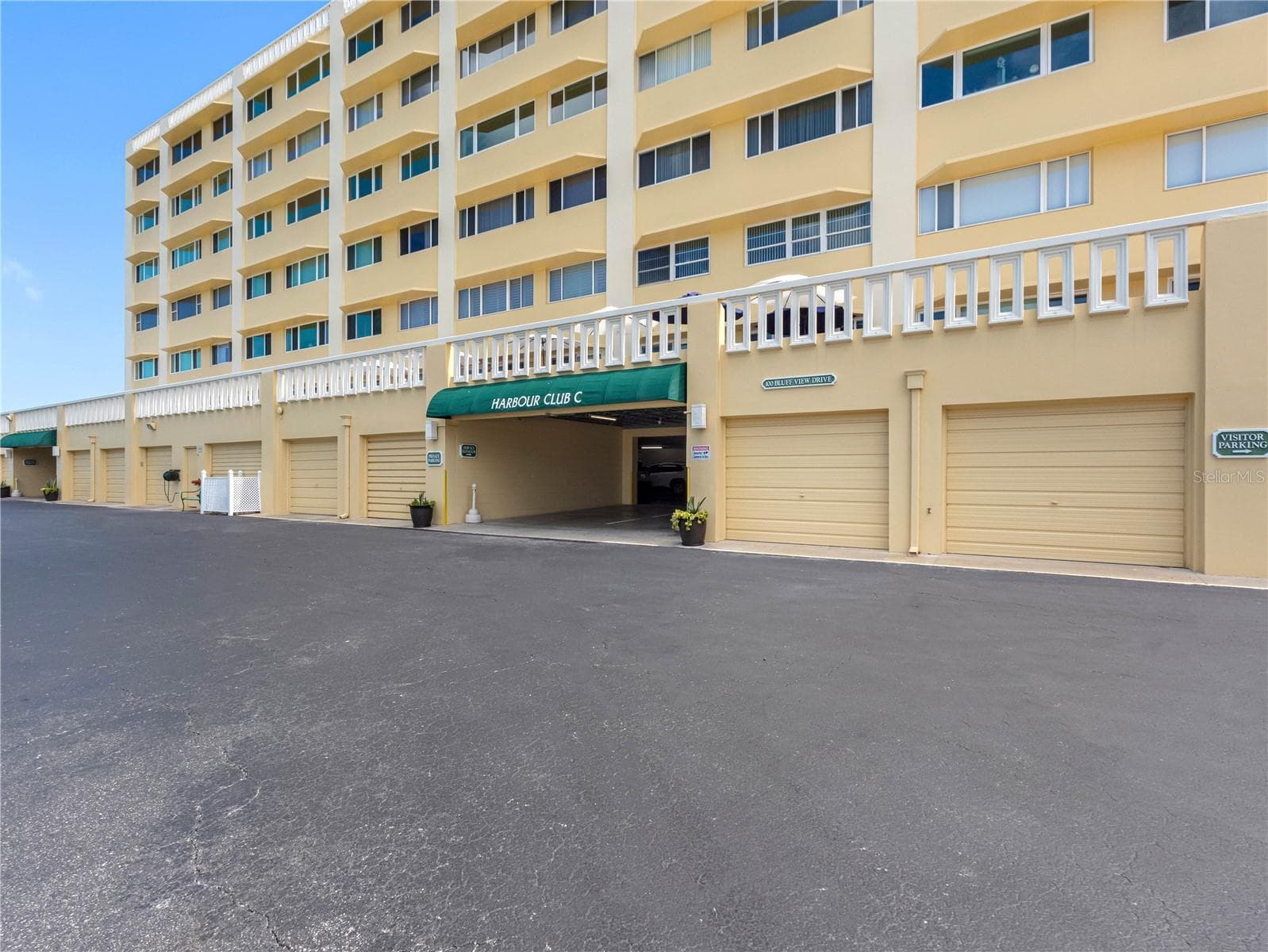Harbour Club C Parking Garage - 100 BLUFF VIEW DR #404C, BELLEAIR BLUFFS