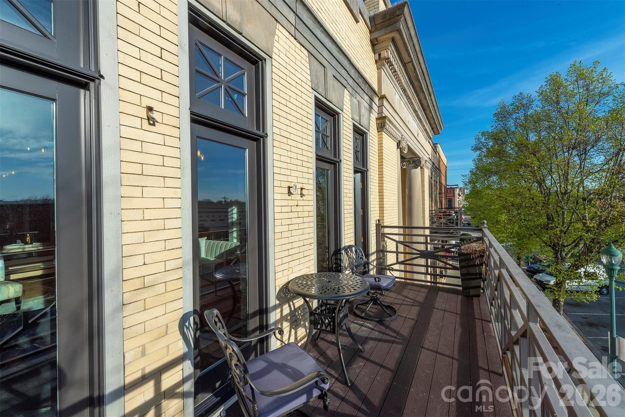 Condominium at Hendersonville, photo 10 of 38