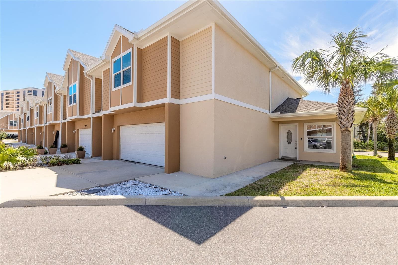 Townhouse at OCEANS 25, DAYTONA BEACH SHORES, photo 3 of 43