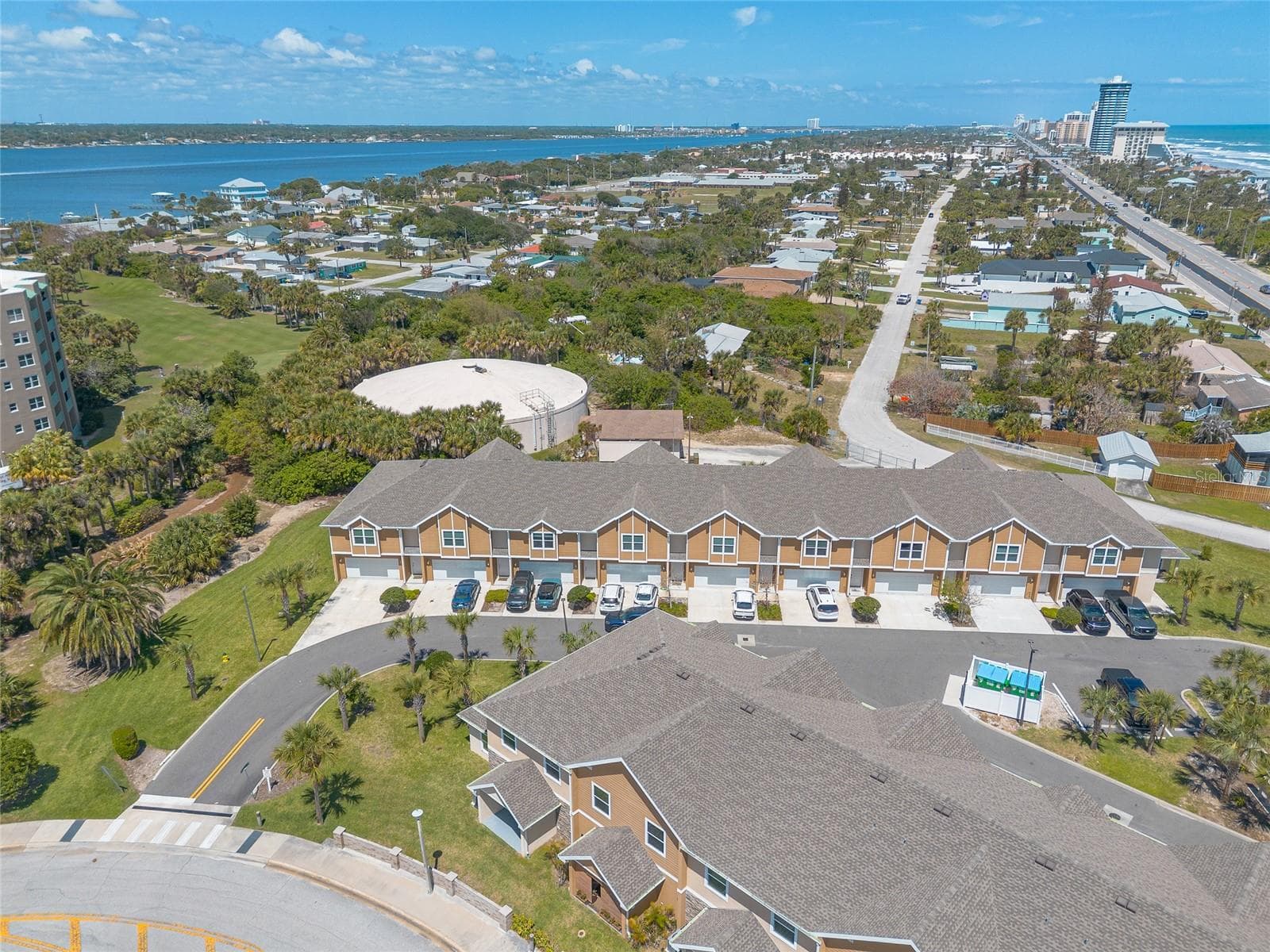 Townhouse at OCEANS 25, DAYTONA BEACH SHORES, photo 40 of 43