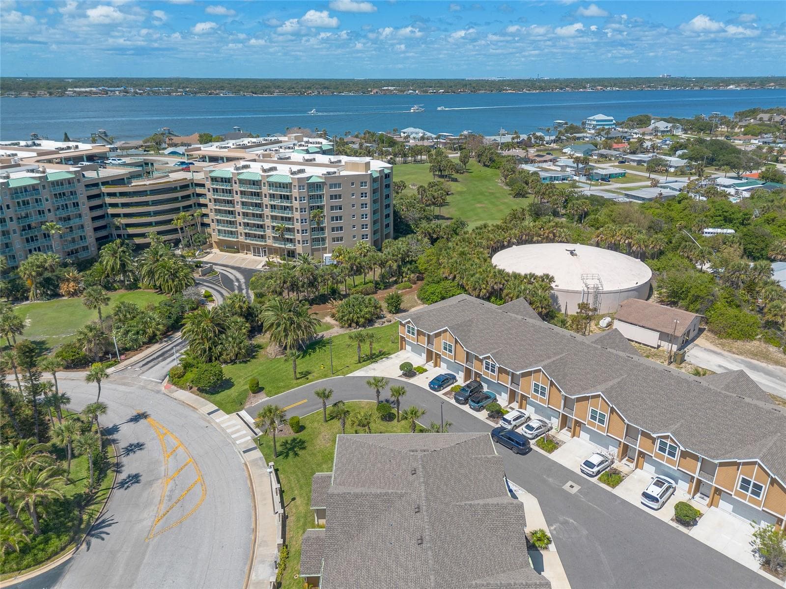 Townhouse at OCEANS 25, DAYTONA BEACH SHORES, photo 41 of 43