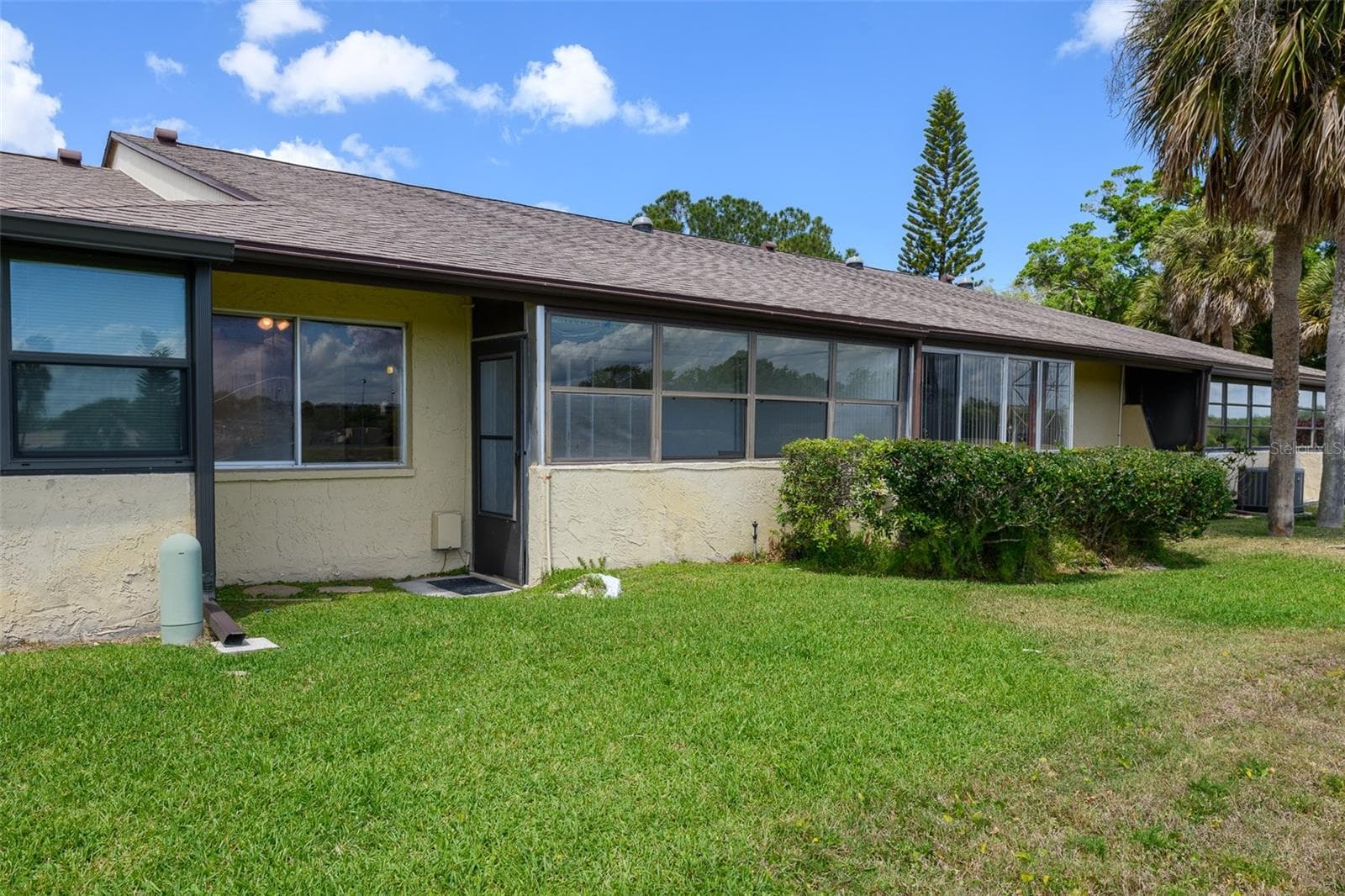 Villa at 1308 13TH CIR SE, LARGO, photo 27 of 41