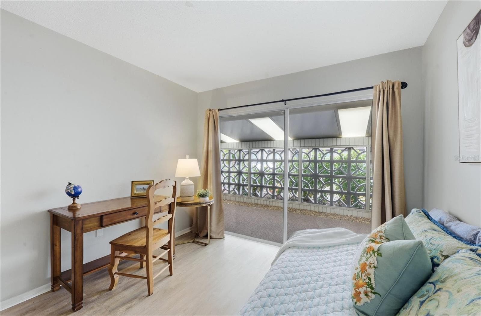 Villa at 405 MENENDEZ ST, VENICE, photo 23 of 34