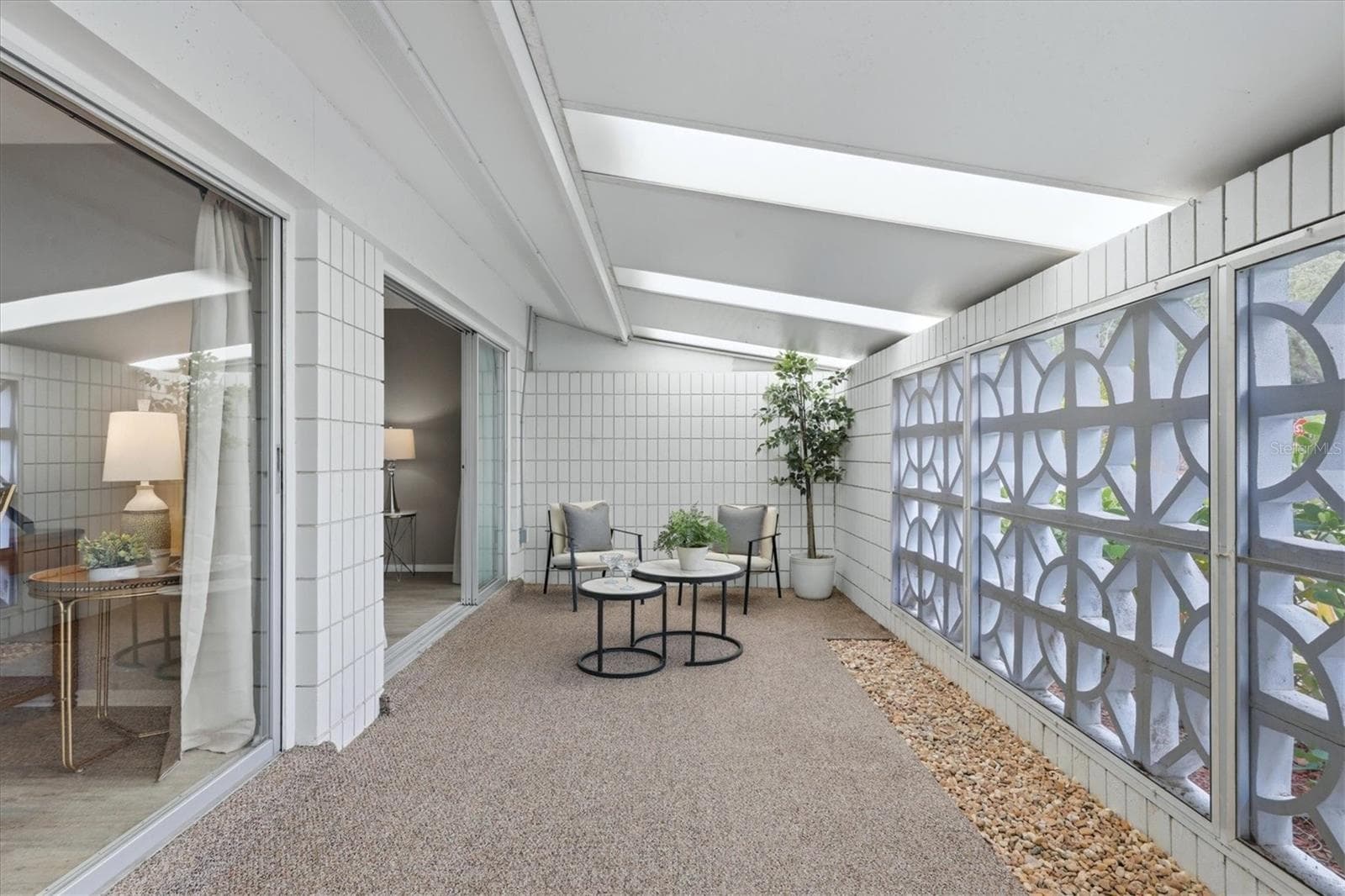 Villa at 405 MENENDEZ ST, VENICE, photo 28 of 34