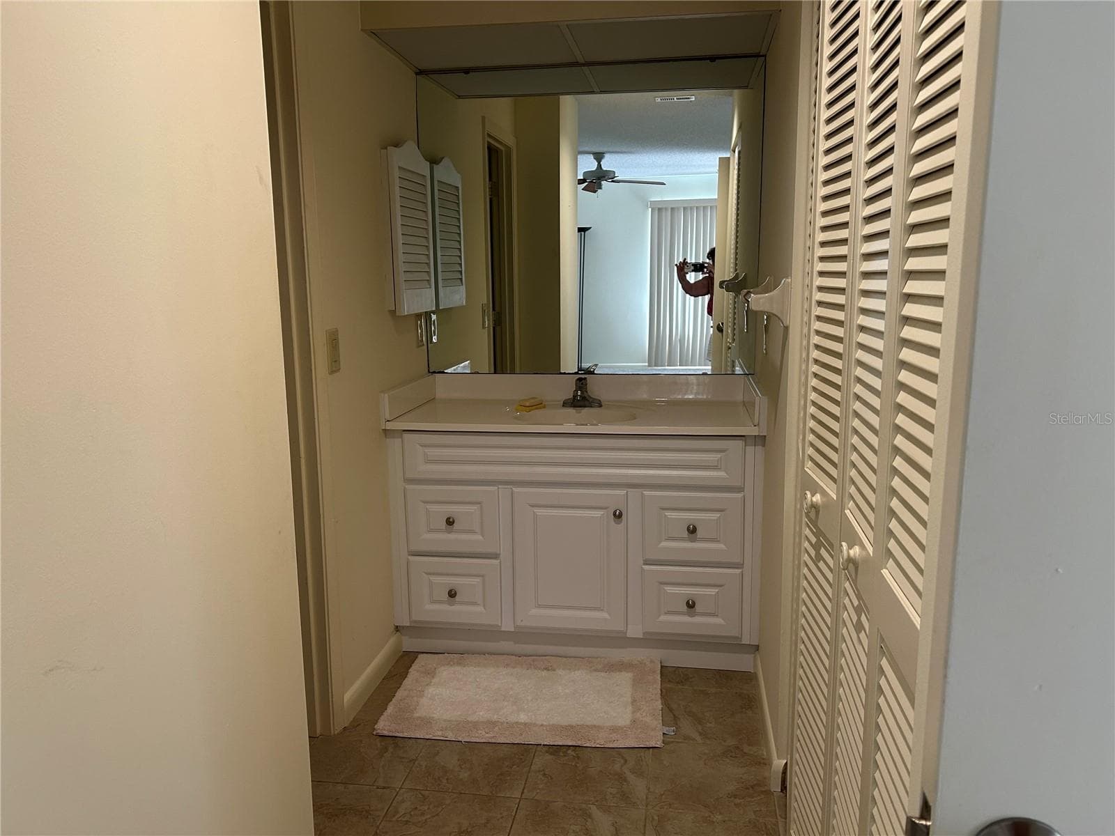 Primary bath - 5204 MYRTLE WOOD #2, SARASOTA