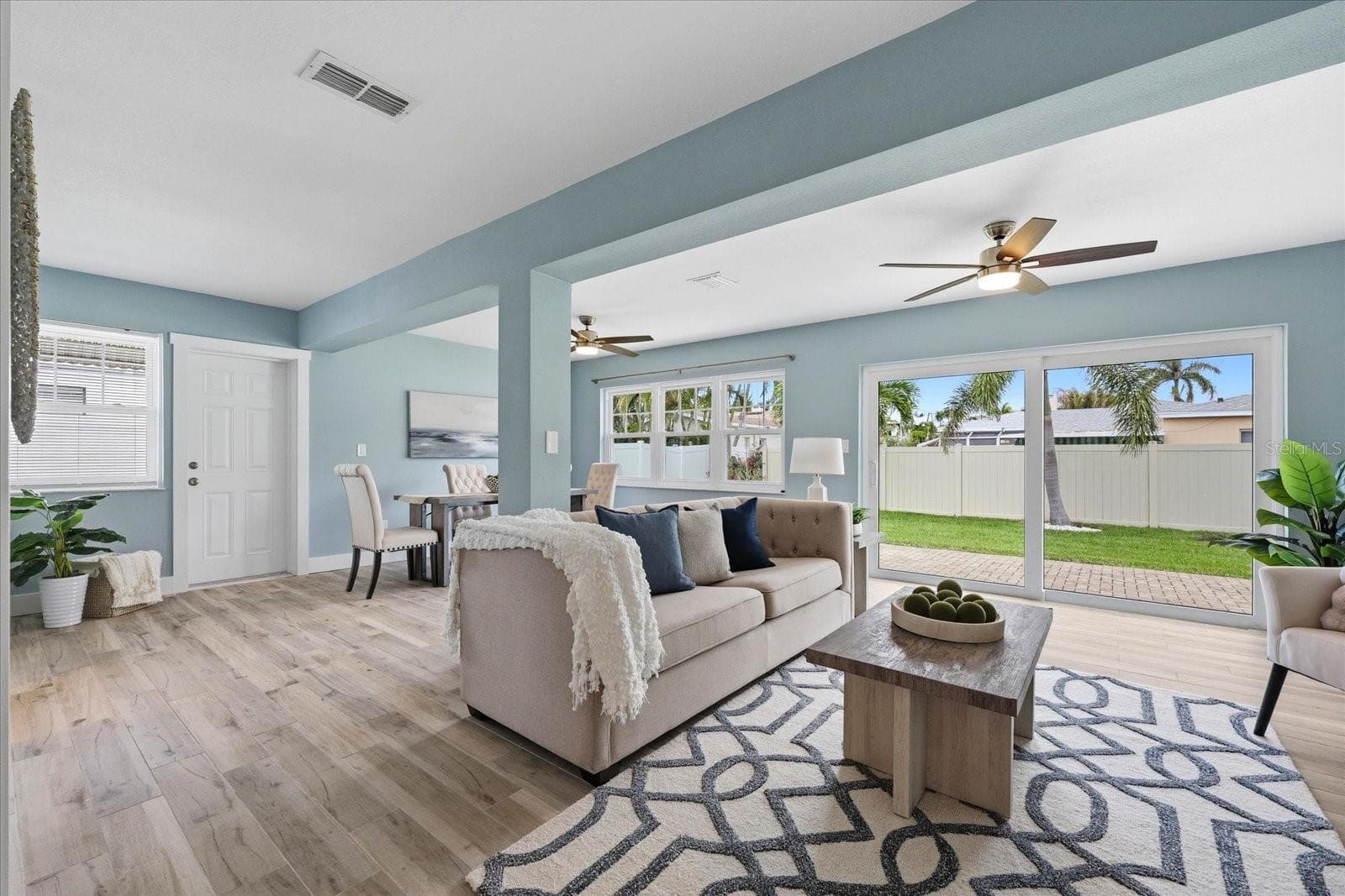 Single Family Residence at 105 3RD ST, BELLEAIR BEACH, photo 23 of 56