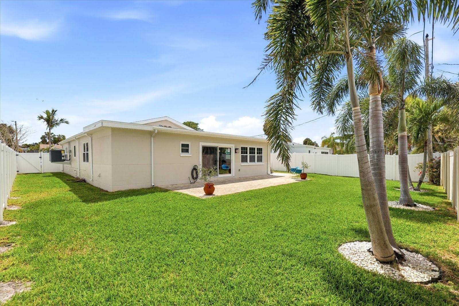 Single Family Residence at 105 3RD ST, BELLEAIR BEACH, photo 40 of 56