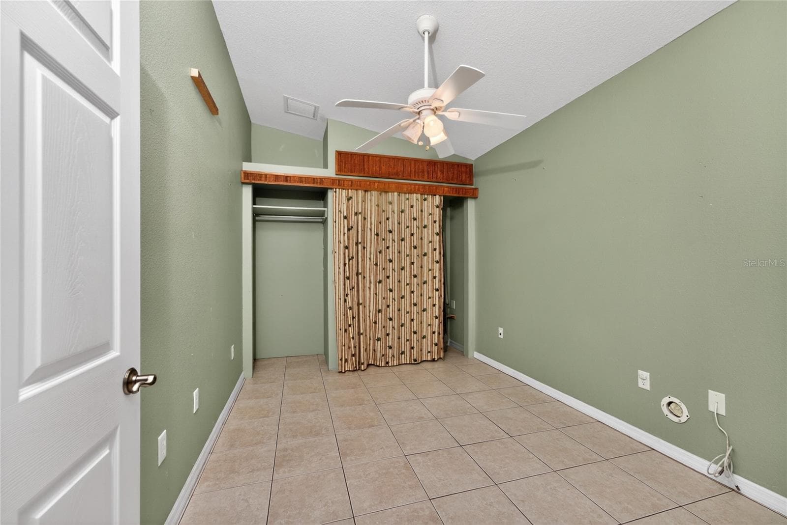 Bonus room - 7110 SAN CASA DR, ENGLEWOOD