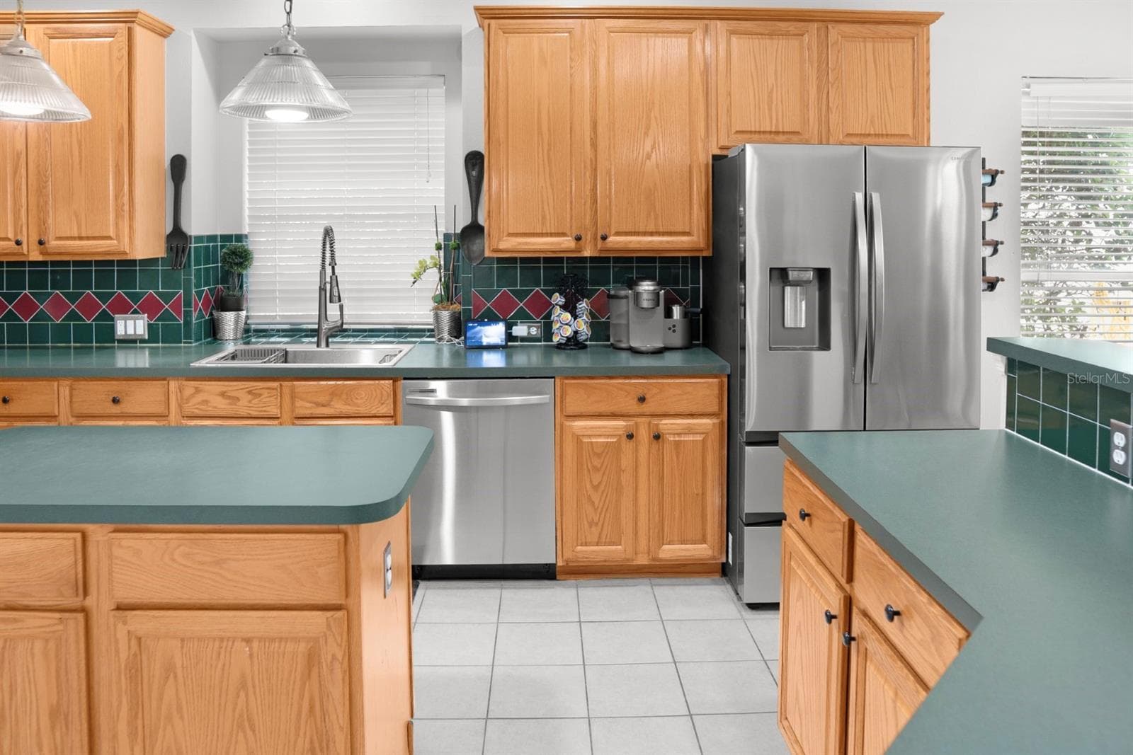 Single Family Residence at 2735 SCARBOROUGH DR, KISSIMMEE, photo 14 of 41