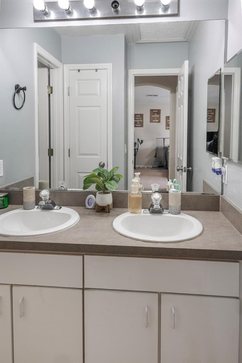 Single Family Residence at 2735 SCARBOROUGH DR, KISSIMMEE, photo 25 of 41