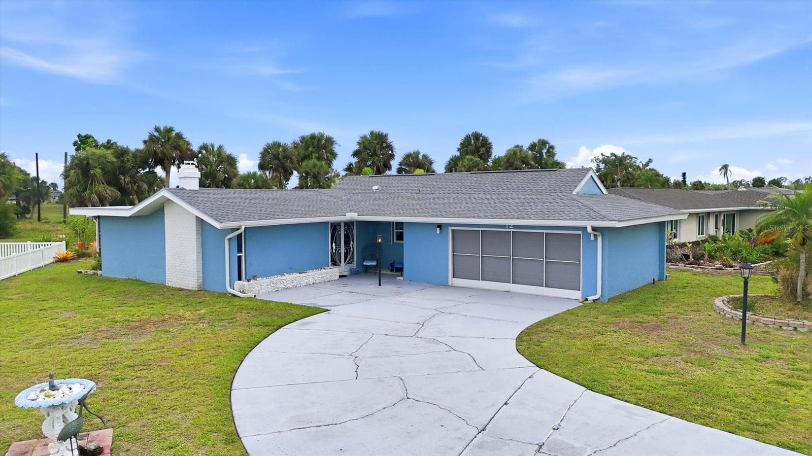 12 GOLFVIEW CT