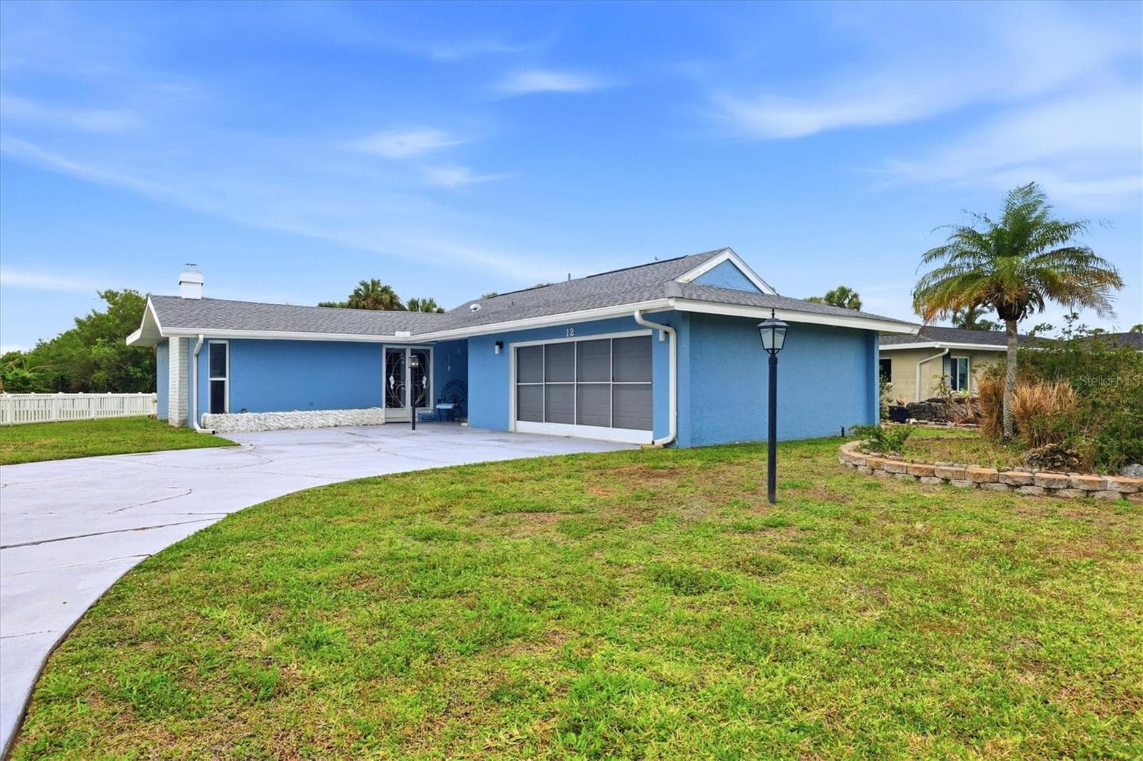 Single Family Residence at 12 GOLFVIEW CT, ROTONDA WEST, photo 3 of 39