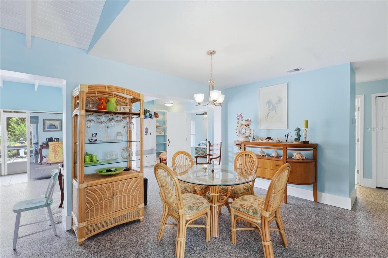 Single Family Residence at 12 GOLFVIEW CT, ROTONDA WEST, photo 18 of 39