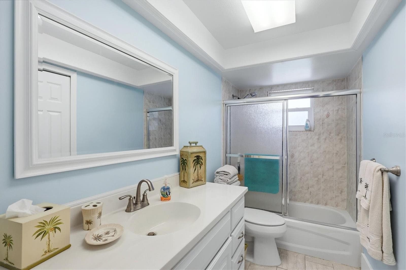 Single Family Residence at 12 GOLFVIEW CT, ROTONDA WEST, photo 26 of 39