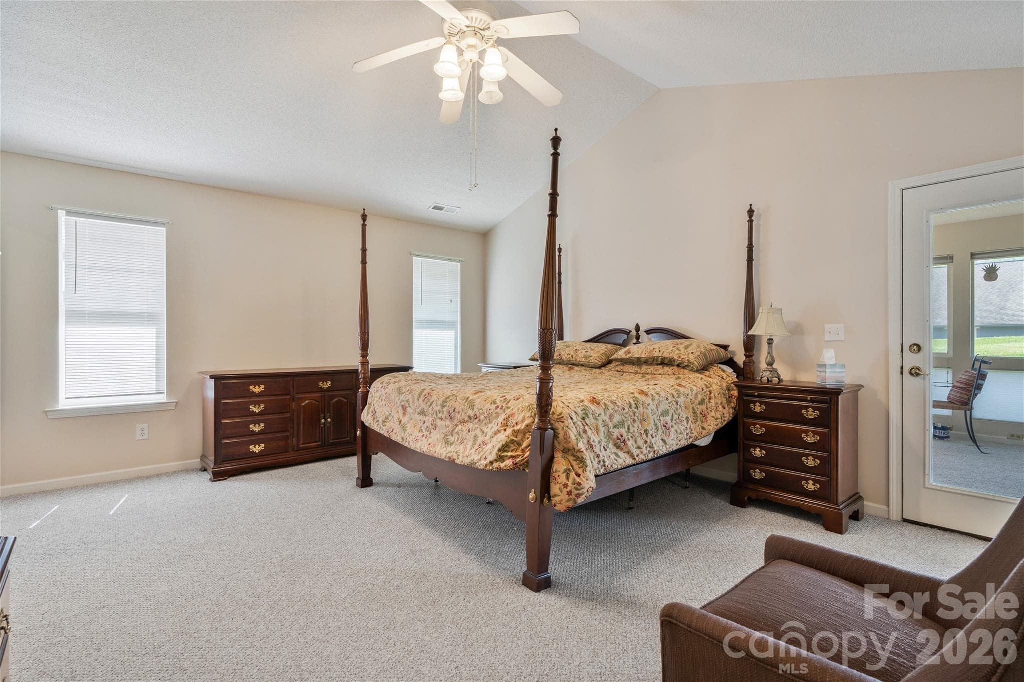 primary bedroom - 47 Barn Owl Way, Hendersonville