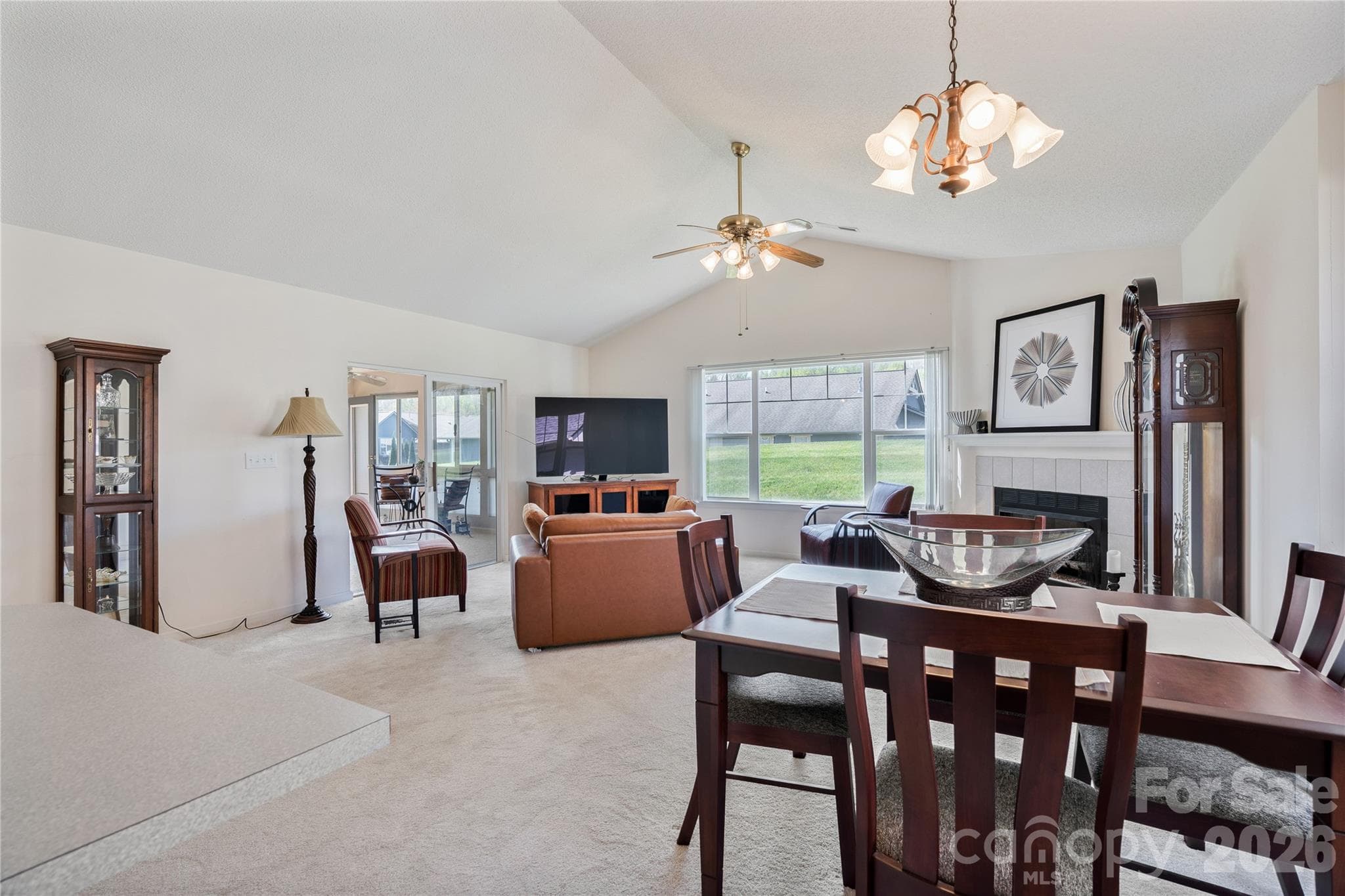 open living room area - 47 Barn Owl Way, Hendersonville