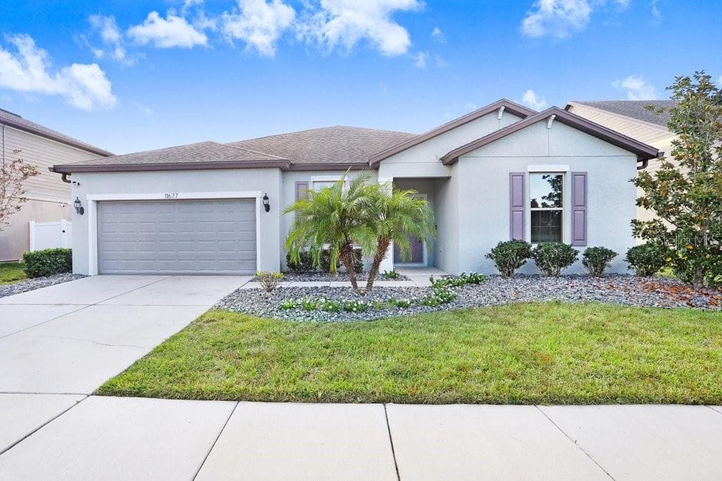 Single Family Residence at 11677 BRIGHTON KNOLL LOOP, RIVERVIEW, photo 2 of 30