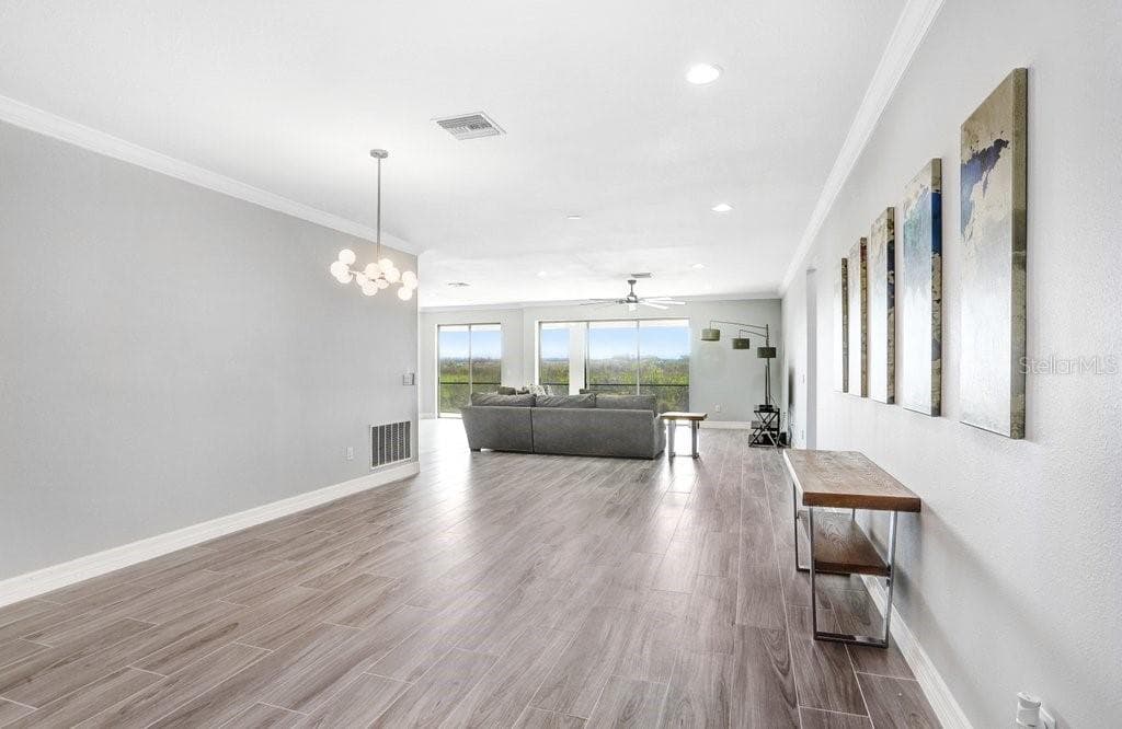 Single Family Residence at 11677 BRIGHTON KNOLL LOOP, RIVERVIEW, photo 4 of 30