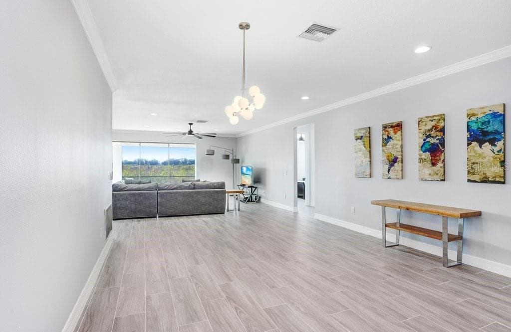 Single Family Residence at 11677 BRIGHTON KNOLL LOOP, RIVERVIEW, photo 5 of 30