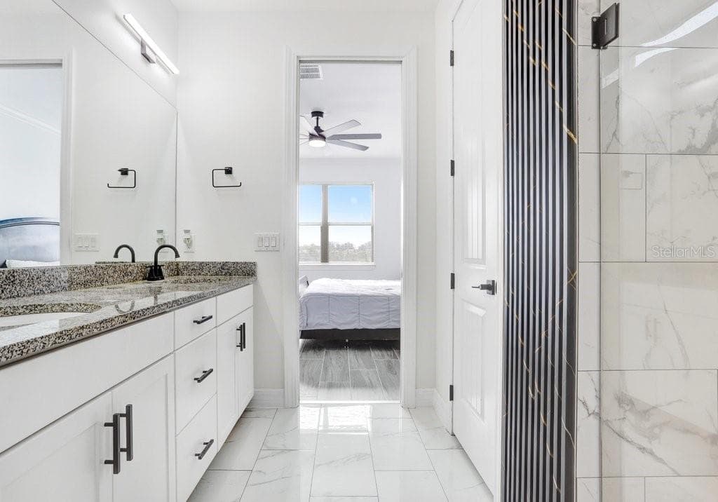 PRIMARY BEDROOMEN-SUITE - 11677 BRIGHTON KNOLL LOOP, RIVERVIEW