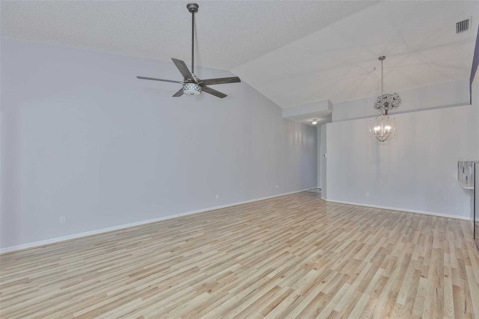 Condominium at 2020 NANTUCKET DR, SUN CITY CENTER, photo 9 of 75
