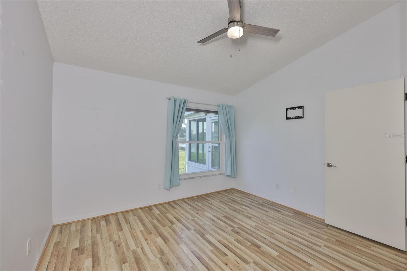 Condominium at 2020 NANTUCKET DR, SUN CITY CENTER, photo 37 of 75
