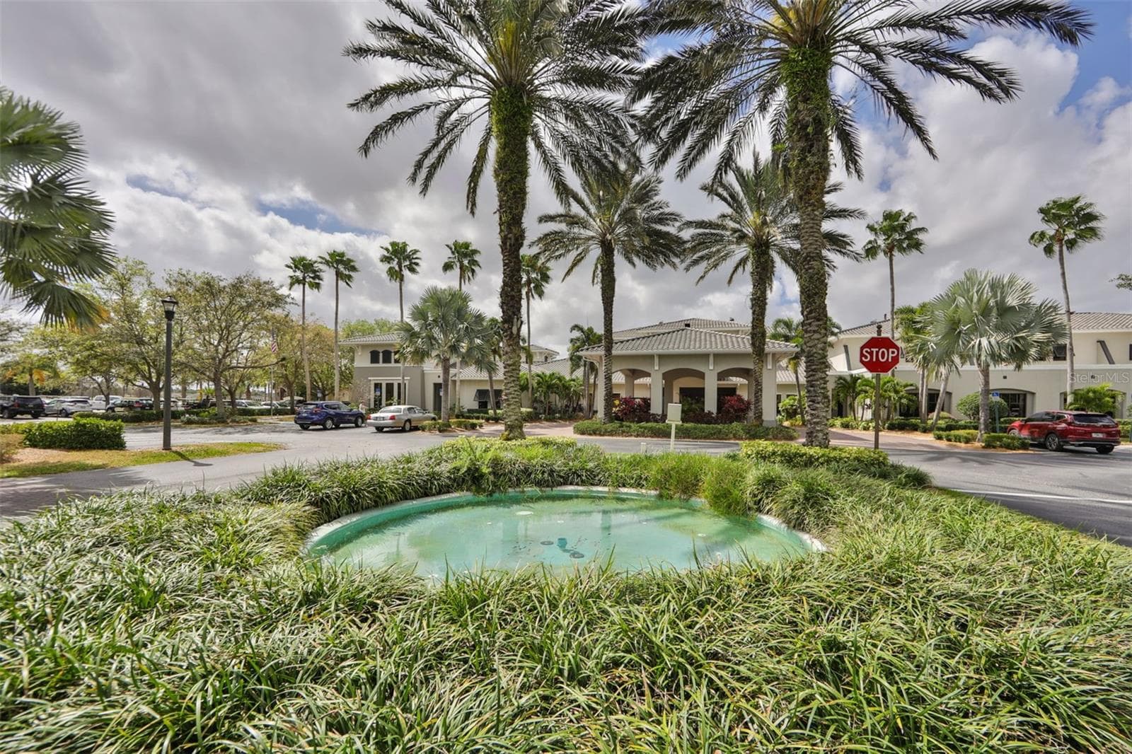 Condominium at 2020 NANTUCKET DR, SUN CITY CENTER, photo 55 of 75
