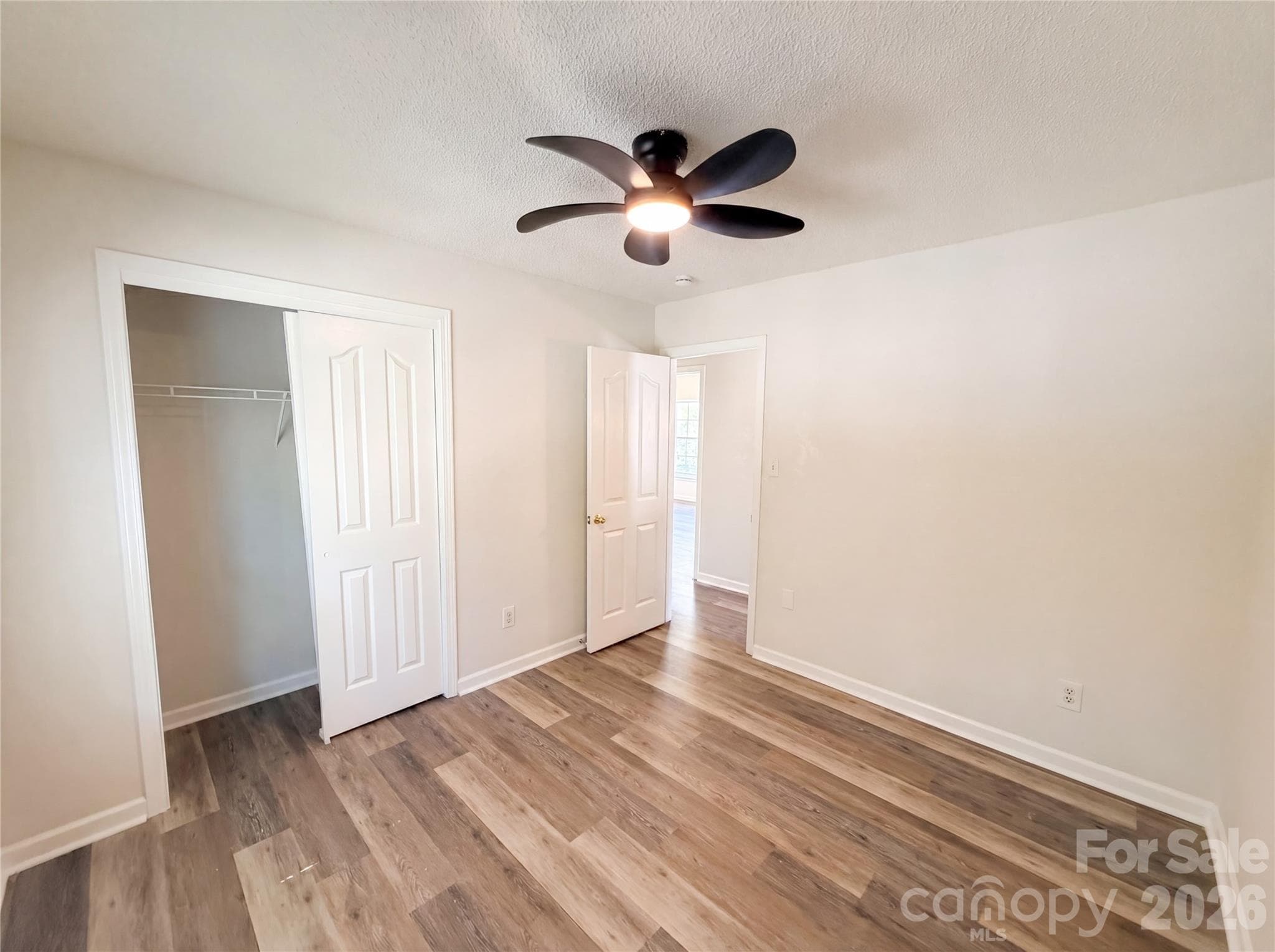 Single Family Residence at 6032 Briggs Drive, Charlotte, photo 4 of 17