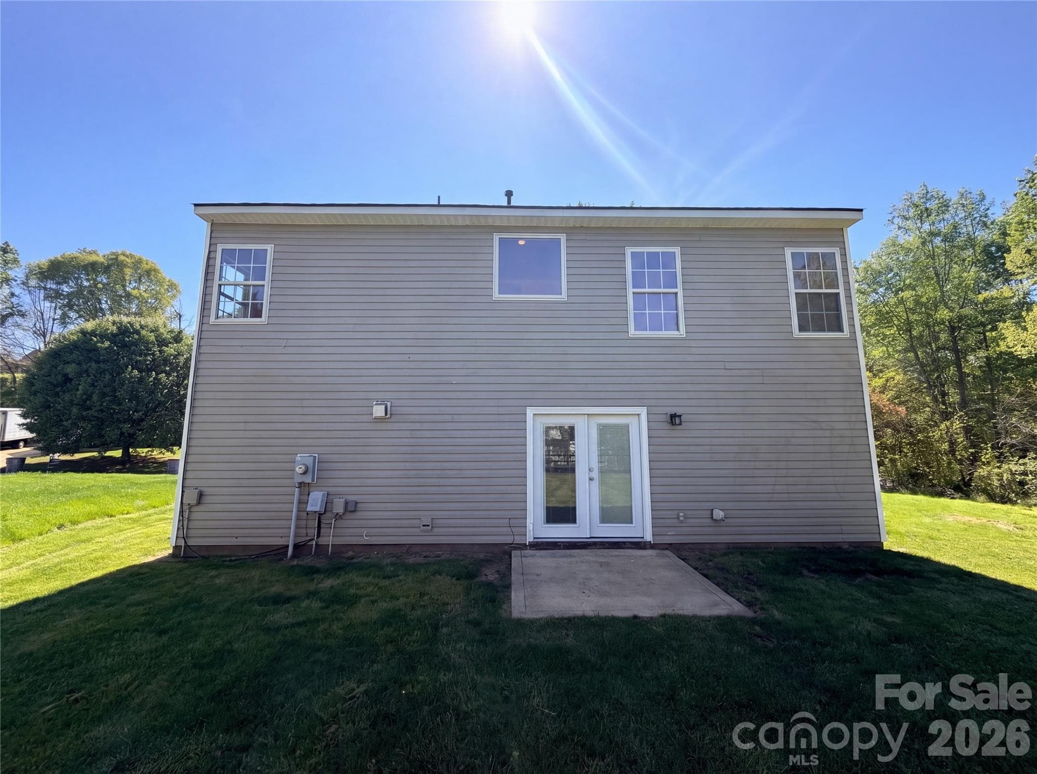 Single Family Residence at 6032 Briggs Drive, Charlotte, photo 5 of 17