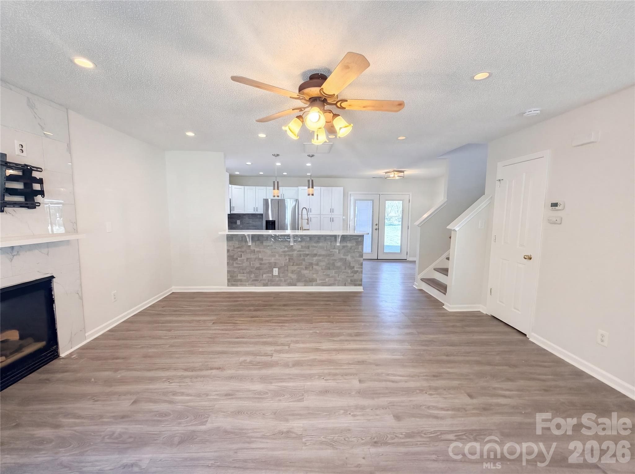 Single Family Residence at 6032 Briggs Drive, Charlotte, photo 7 of 17