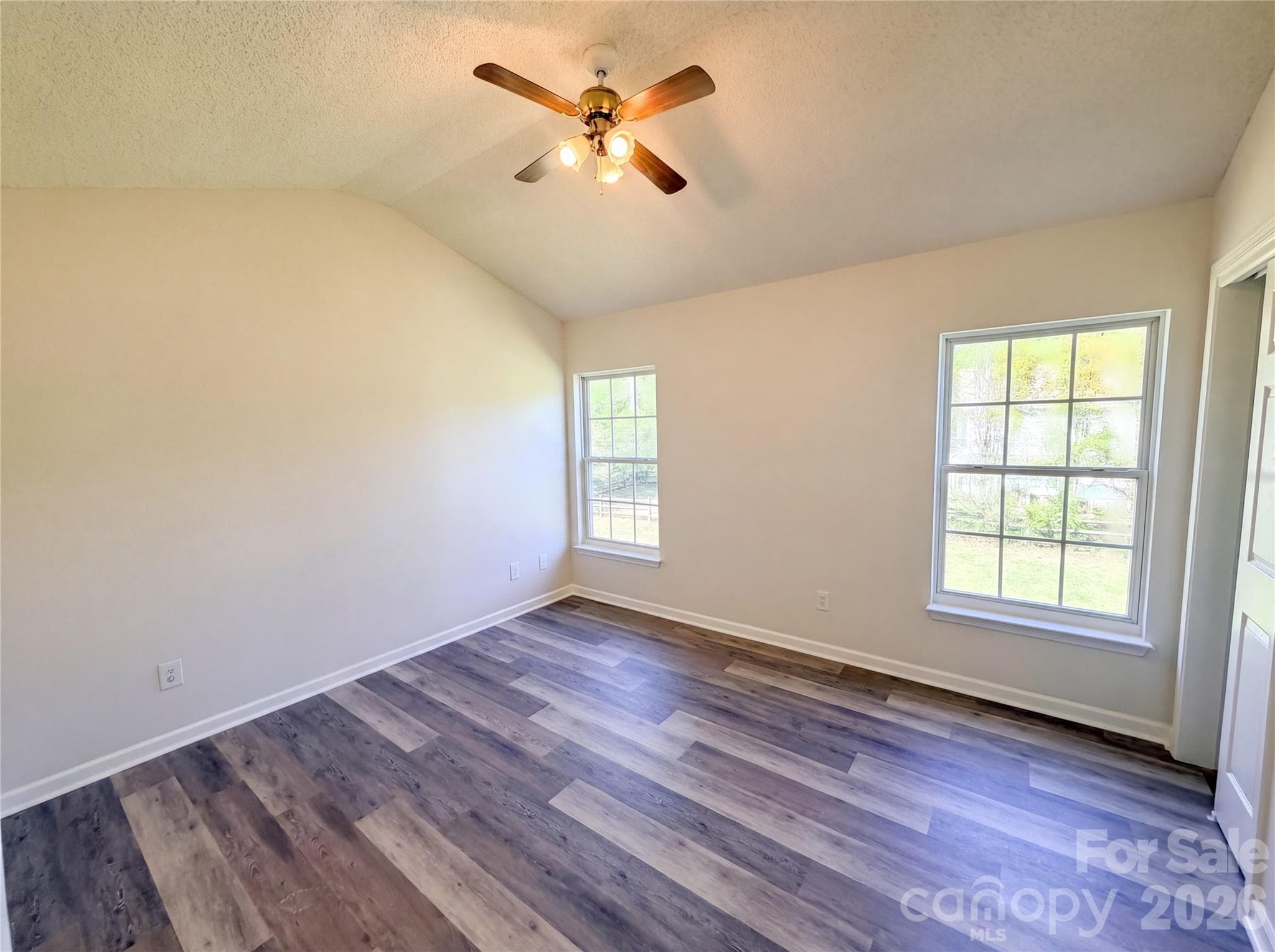 Single Family Residence at 6032 Briggs Drive, Charlotte, photo 12 of 17