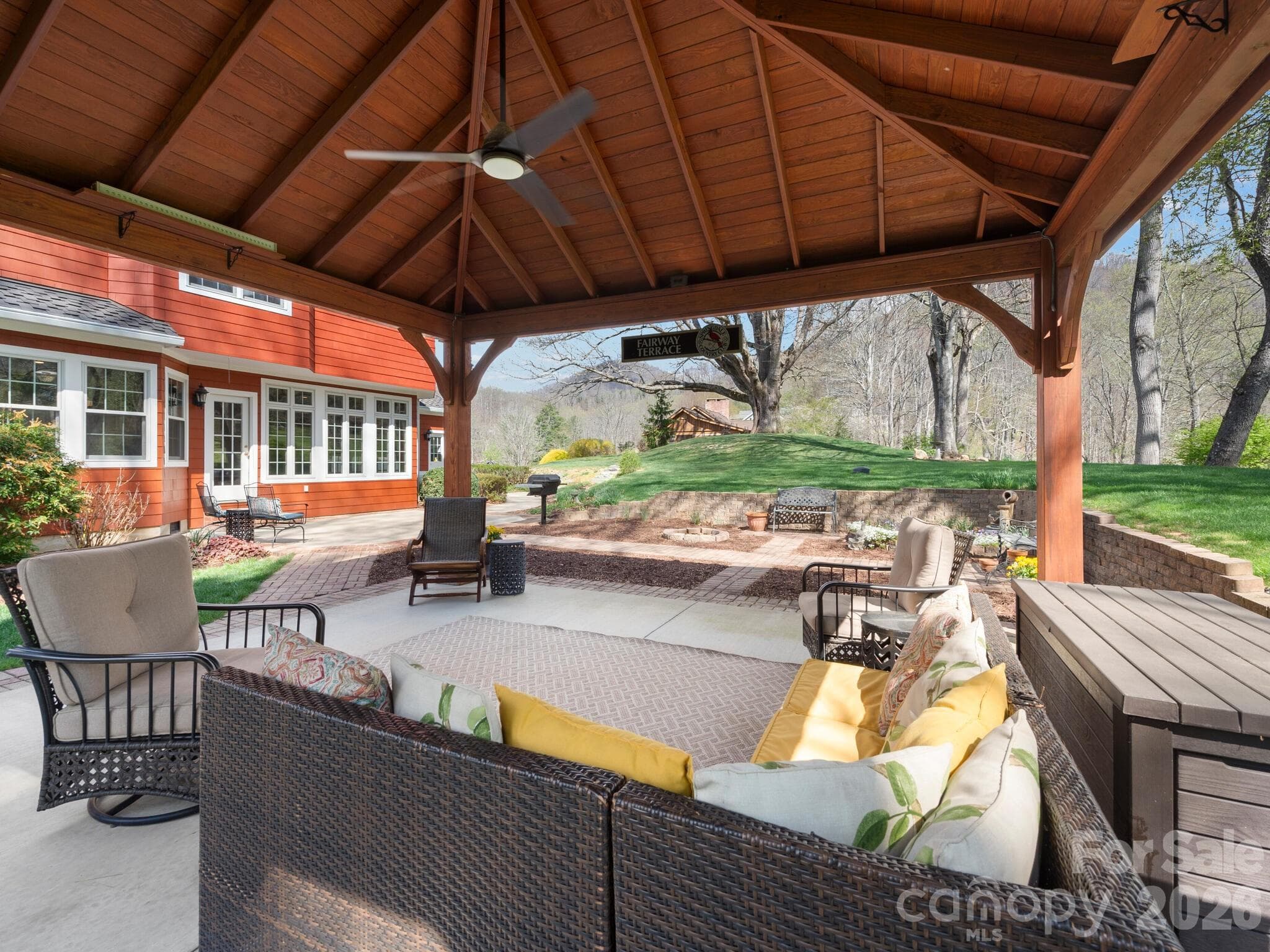 Covered Pavilion - 223 Fairway Terrace, Canton