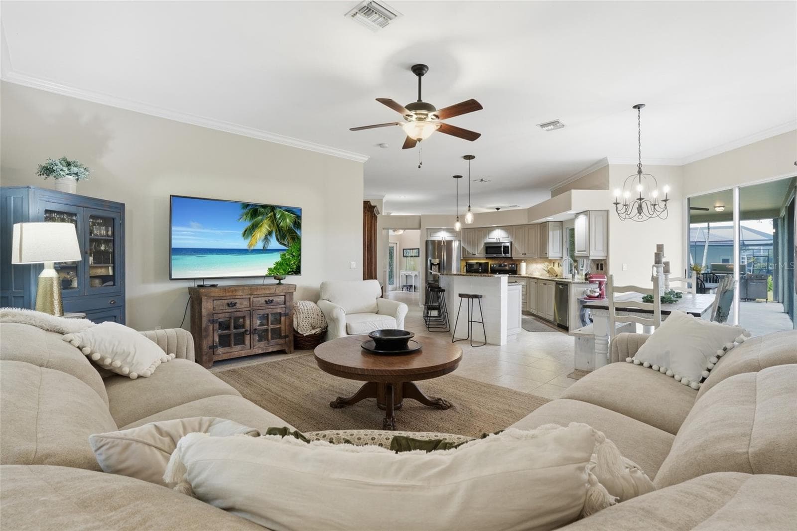 Single Family Residence at 12761 DRESDEN CT, FORT MYERS, photo 20 of 47