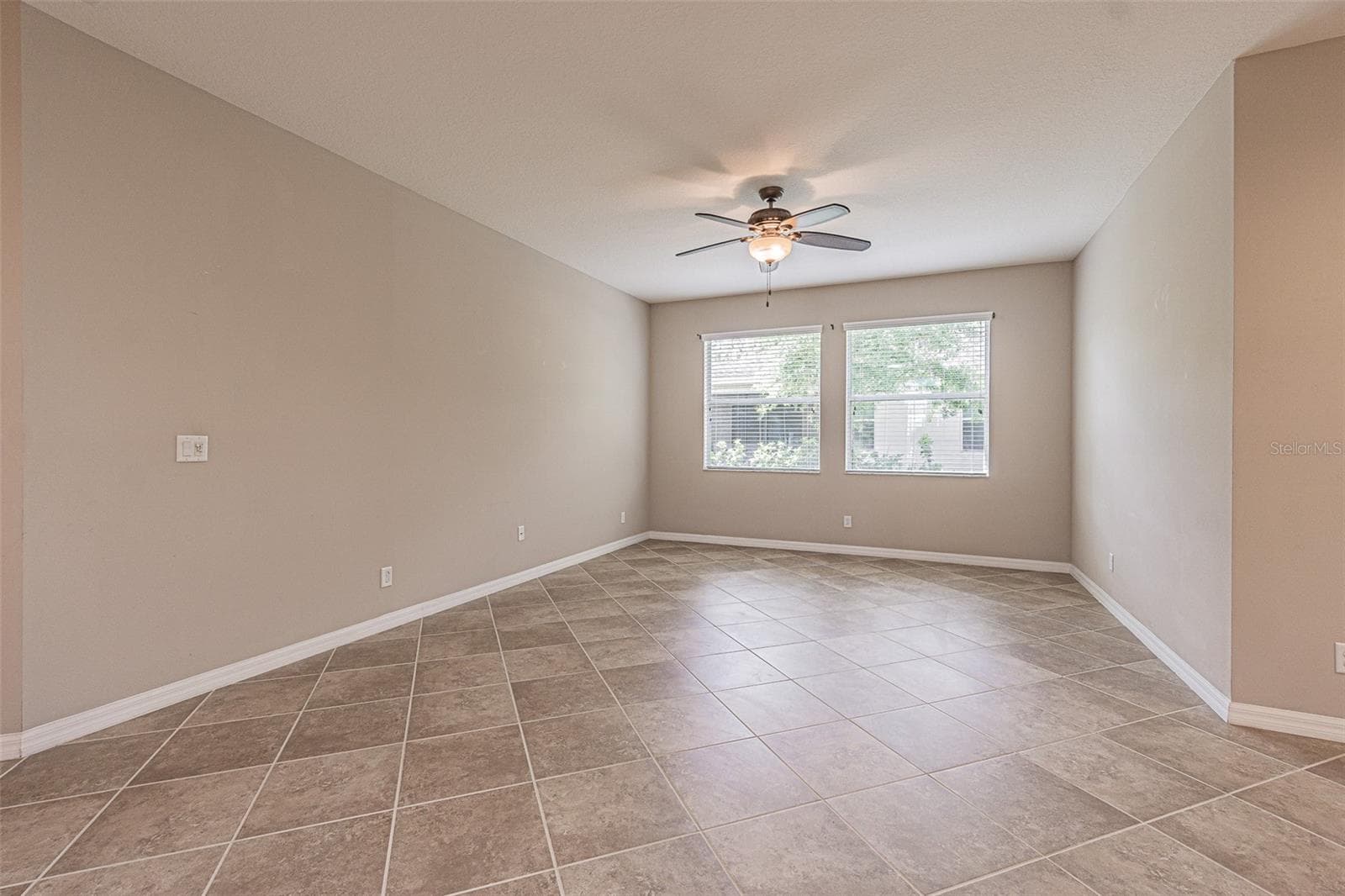 Single Family Residence at 9936 GAP WEDGE DR, SAN ANTONIO, photo 30 of 35