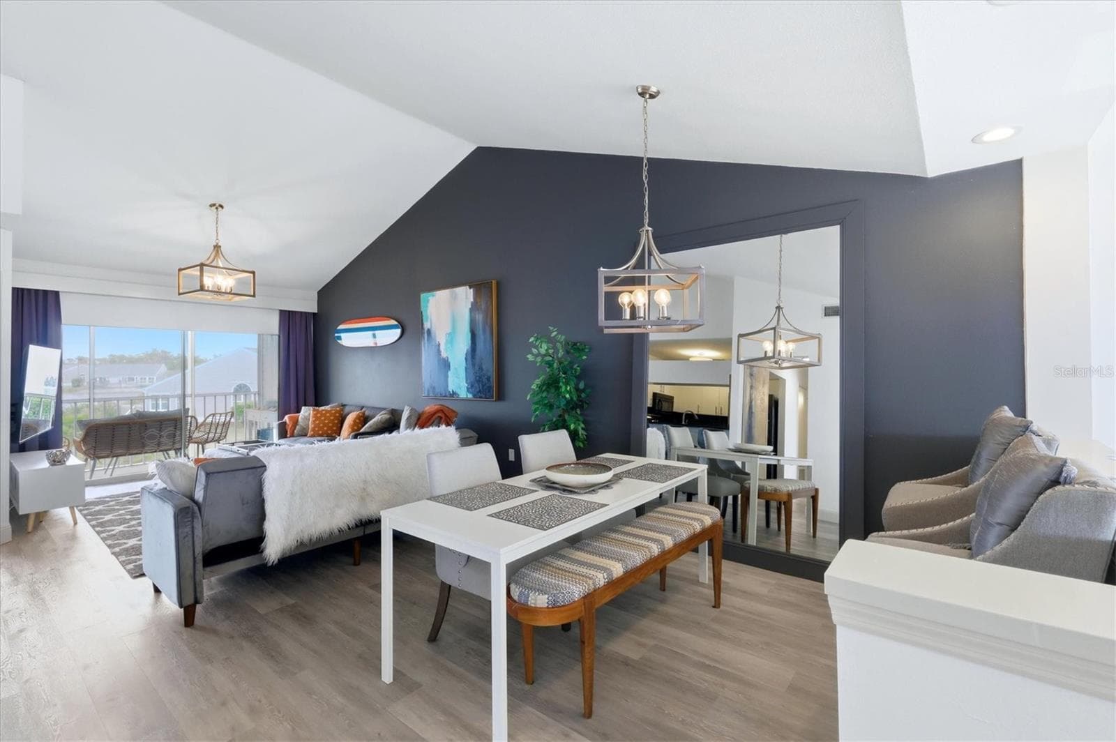 Updated & Open! - 972 SANDPIPER CIR #972, BRADENTON
