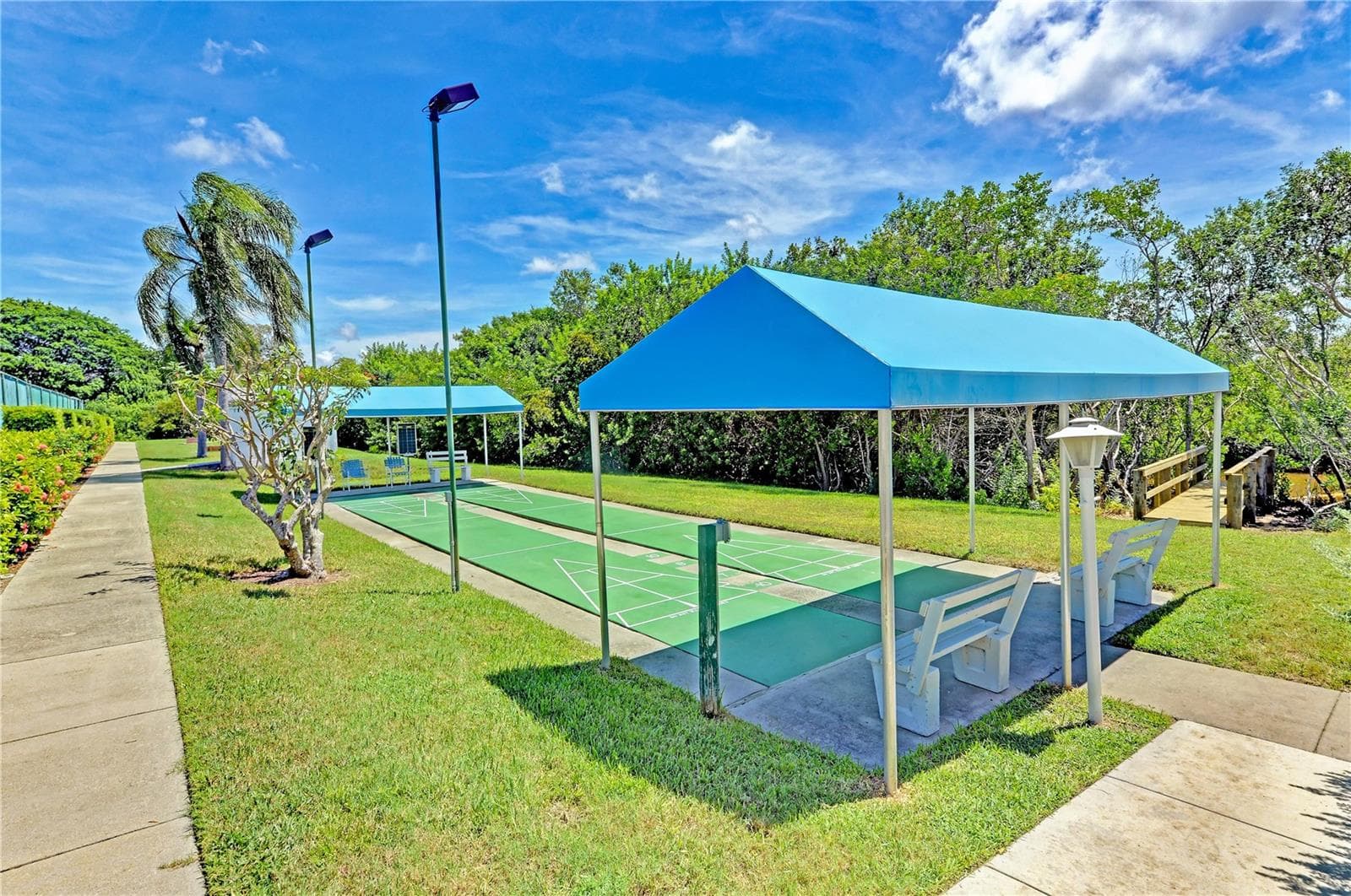 Condominium at 972 SANDPIPER CIR #972, BRADENTON, photo 51 of 67
