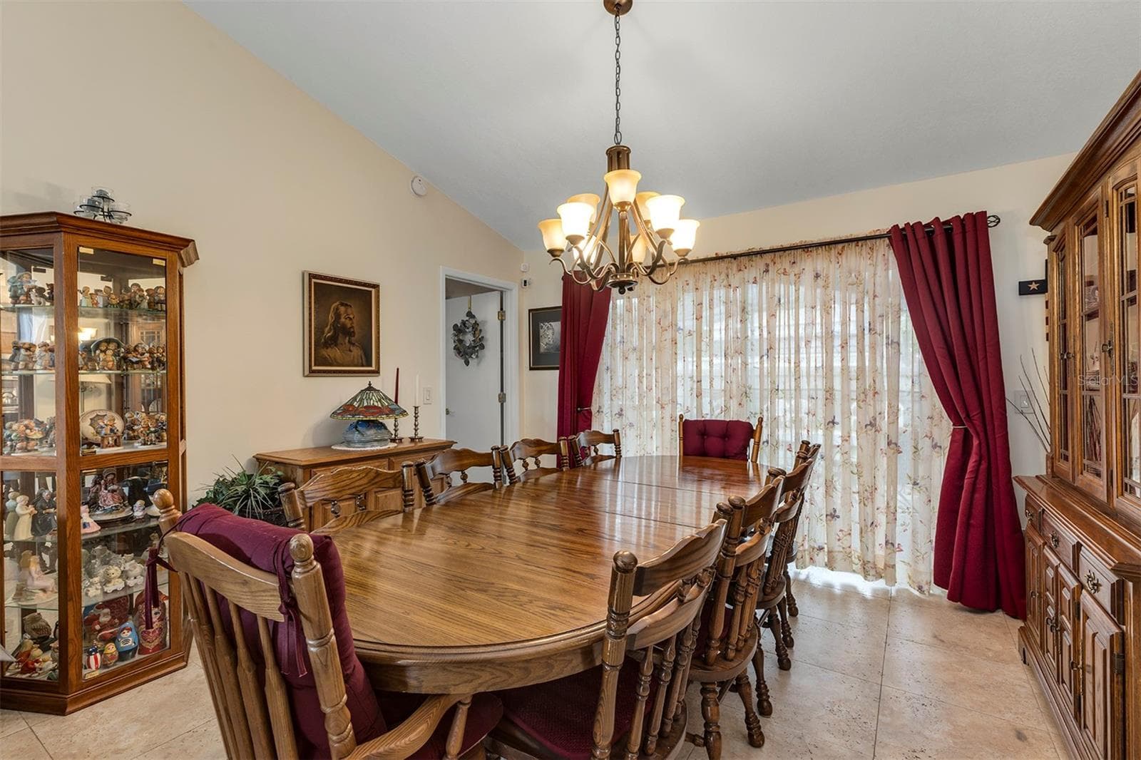 Single Family Residence at 406 STERLING LAKE DR, OCOEE, photo 7 of 34