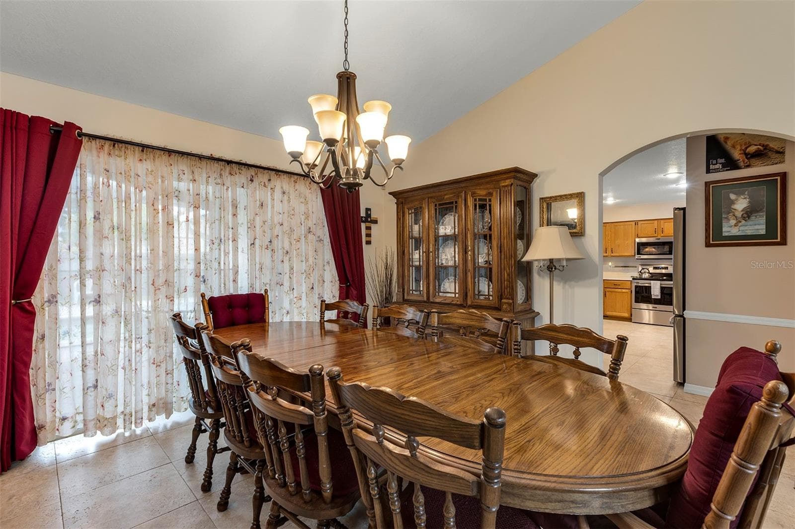Single Family Residence at 406 STERLING LAKE DR, OCOEE, photo 8 of 34