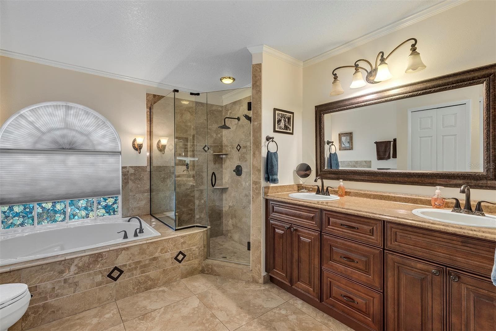 Single Family Residence at 406 STERLING LAKE DR, OCOEE, photo 12 of 34