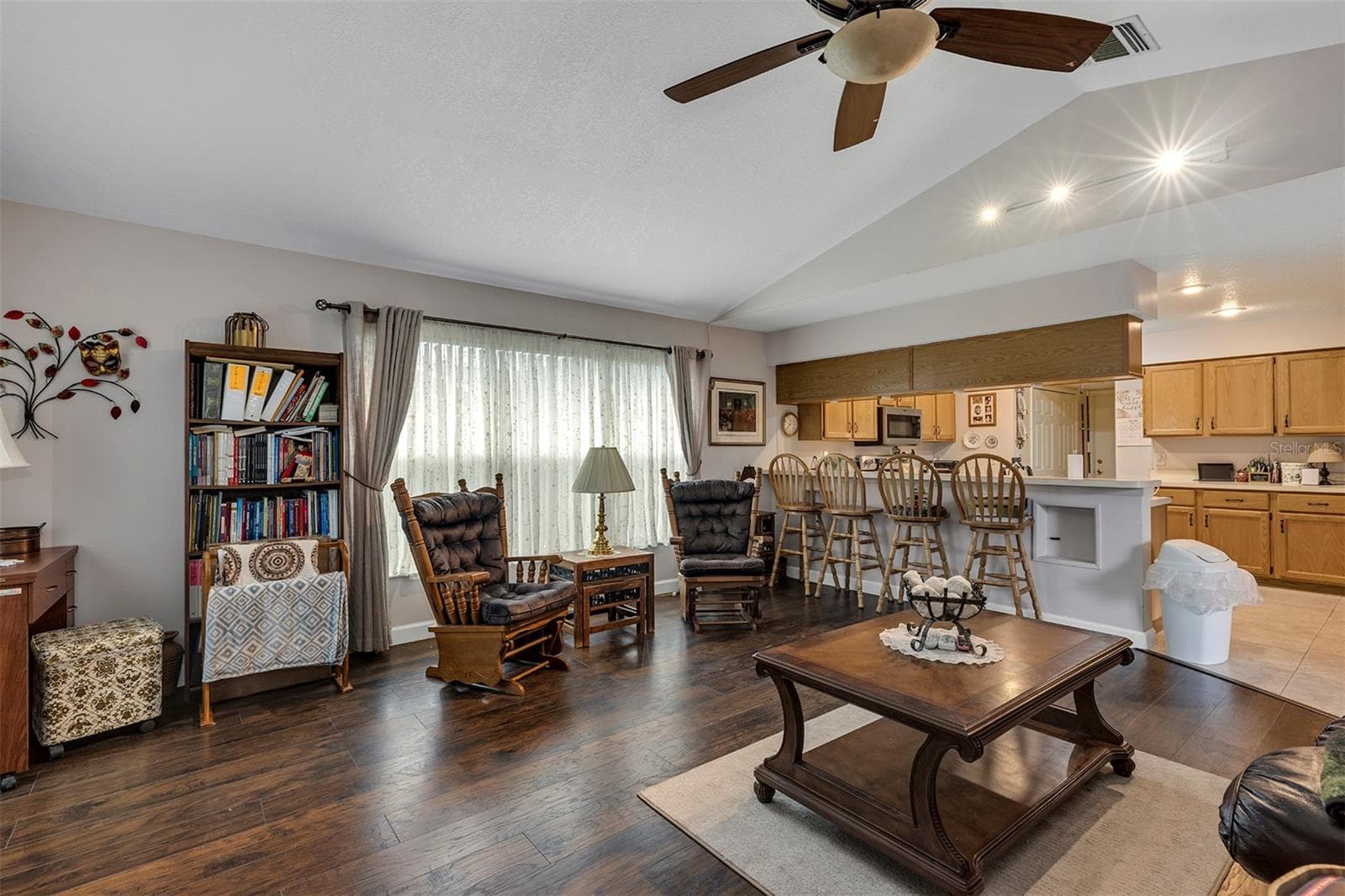 Single Family Residence at 406 STERLING LAKE DR, OCOEE, photo 15 of 34