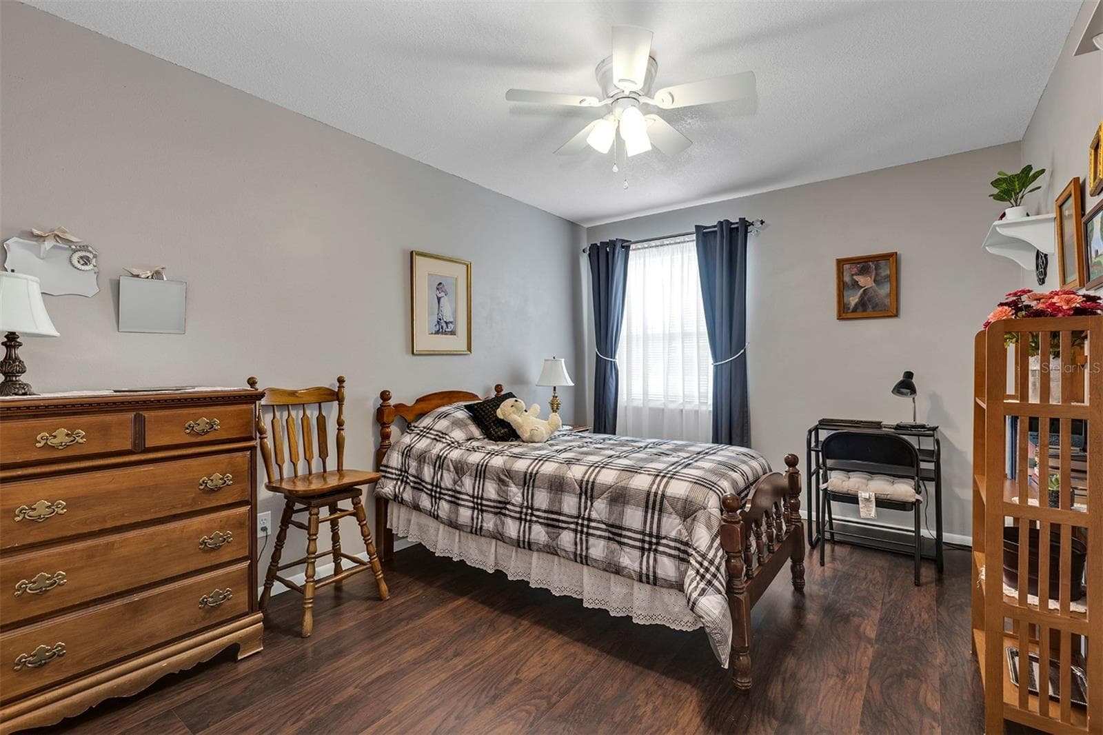 Single Family Residence at 406 STERLING LAKE DR, OCOEE, photo 27 of 34